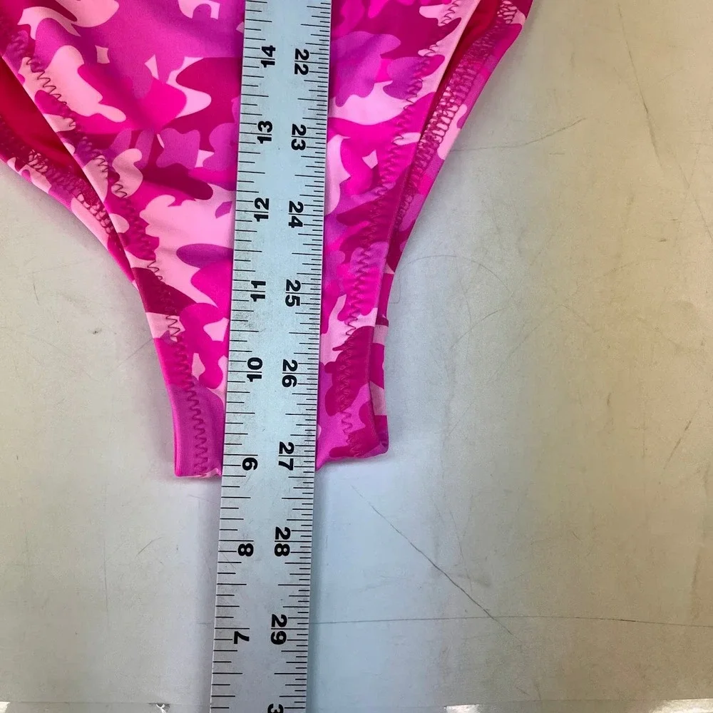 SKIMS Recycled Swim‎ Scoop Neck One Piece Pink Camo Swimsuit Women's M NWT